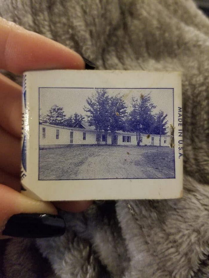 Skyway Court Bar - Matchbook From Suzie Monroe (newer photo)